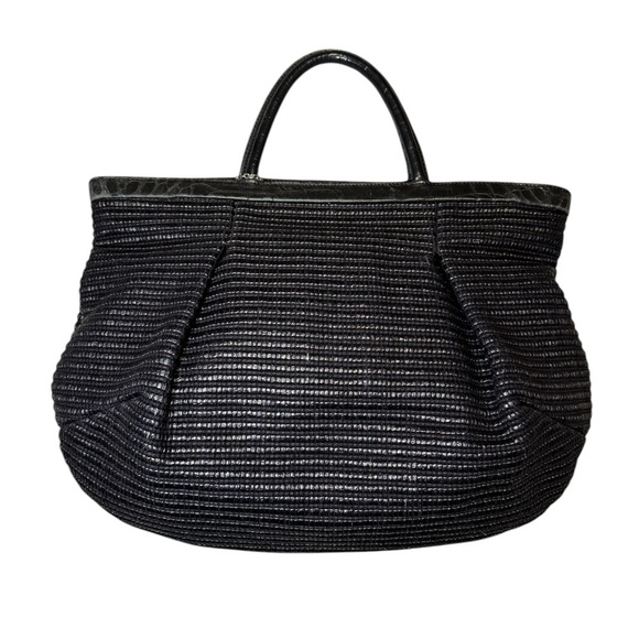 👜 Furla Black Woven Leather Shoulder Handbag Tote Bag Elegant OS 👜 - Picture 1 of 7